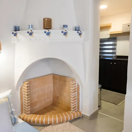 דירה Bright With Garden In Archangelos, 45 M², 2 Pers. *