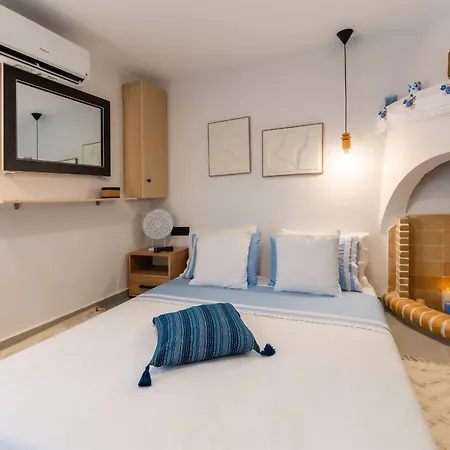 דירה Bright With Garden In Archangelos, 45 M², 2 Pers.
